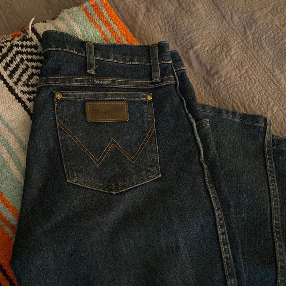 Men’s Wrangler cowboy cut size 32/34